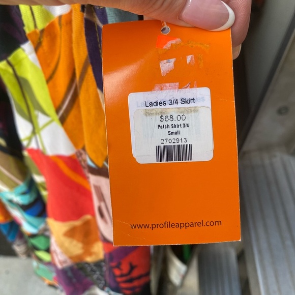 Profile NWT Wearable Art Graphic Colorful Patchwork Skirt I Size: S - Picture 10 of 13